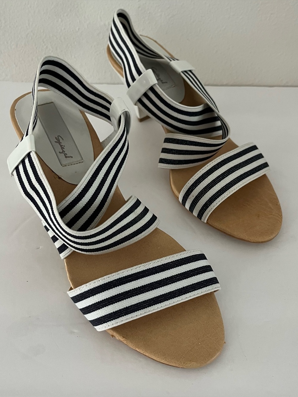 VTG Spiegel Striped Black & White Elastic Strap Sandals White Patent Leather 7M